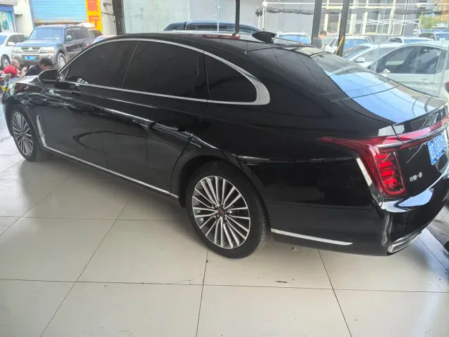 Hongqi H9 — Фото автомобиля 7