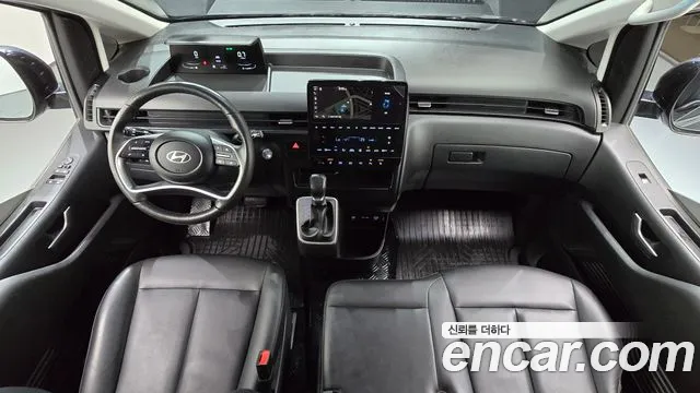 Hyundai Staria Staria Tourer 11 мест — Фото автомобиля 7