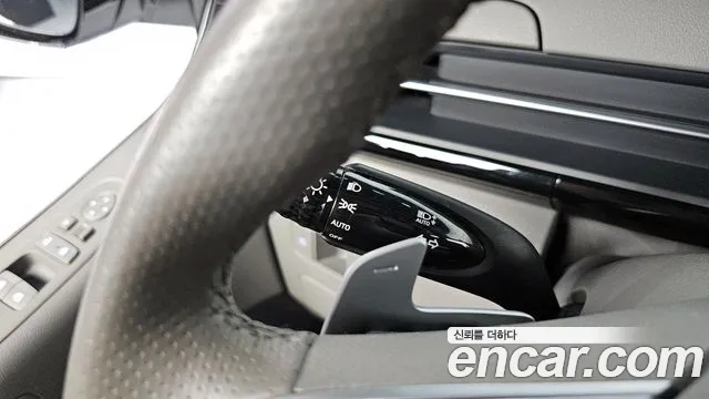 Hyundai Staria Staria 4WD Lounge 9 мест — Фото автомобиля 17