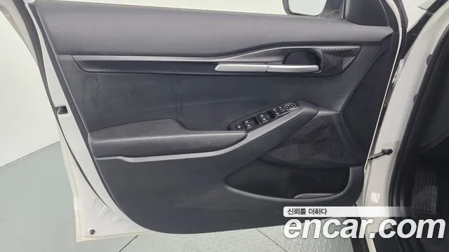 Kia Seltos New — Фото автомобиля 13
