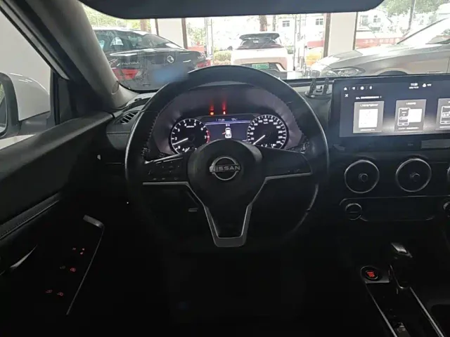 Nissan Sylphy — Фото автомобиля 10