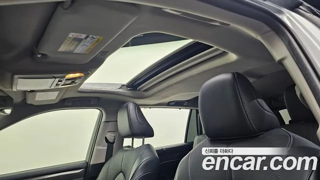 Toyota Highlander — Фото автомобиля 19