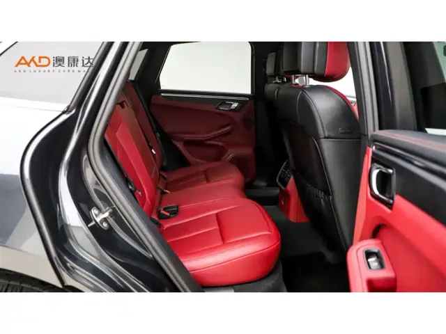 Porsche Macan — Фото автомобиля 8