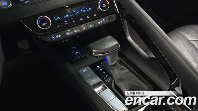 Hyundai Avante CN7 — Фото автомобиля 12