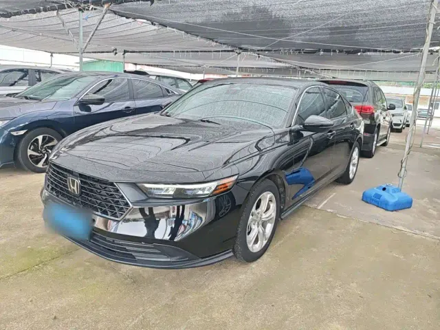 Фотография автомобиля — Honda Accord