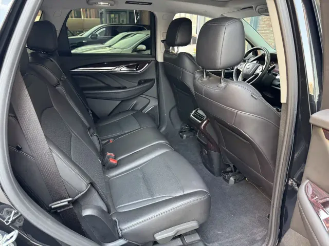 Buick Enclave — Фото автомобиля 17