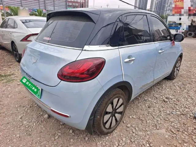 Wuling Bingo — Фото автомобиля 6