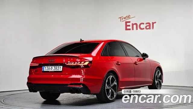 Audi S4 — Фото автомобиля 2