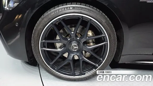 Mercedes-Benz AMG GT 4 двери 43 4MATIC+ — Фото автомобиля 5