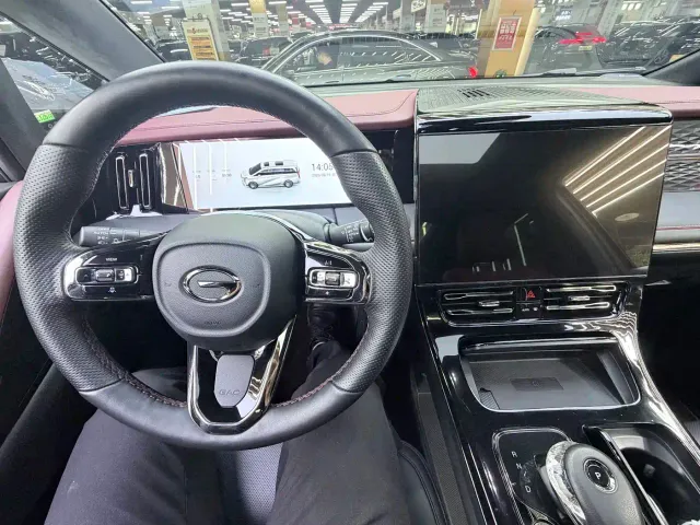 GAC Trumpchi M8 — Фото автомобиля 26