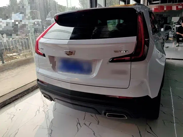 Cadillac XT4 — Фото автомобиля 5