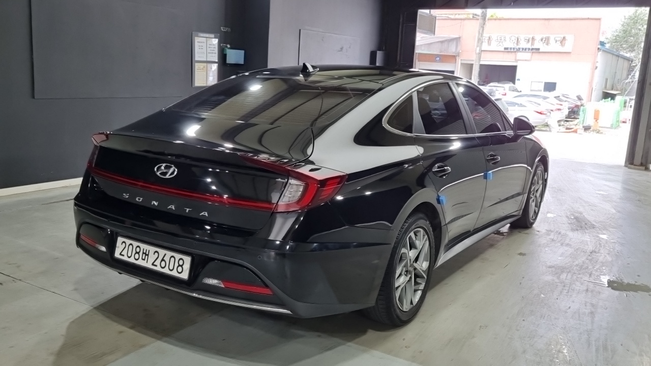 Hyundai Sonata Sonata (DN8) 2.0 LPG(Для проката) — Фото автомобиля 2