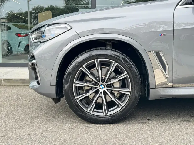 BMW X5 — Фото автомобиля 3