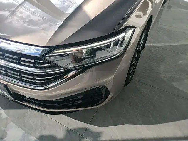 Volkswagen Sagitar — Фото автомобиля 23