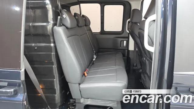 Hyundai Staria Staria Карго 5 мест — Фото автомобиля 10