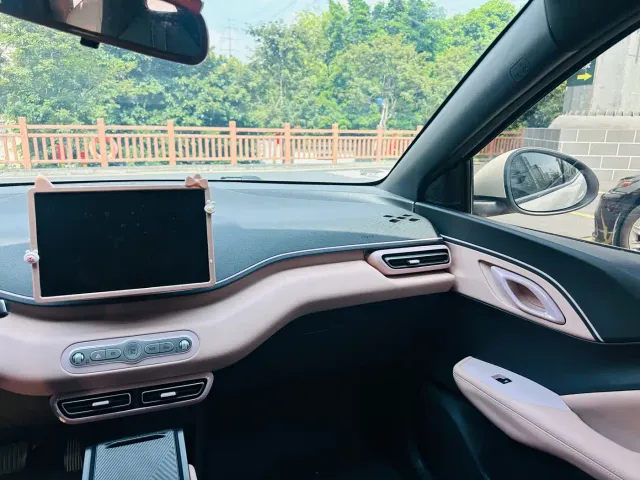 BYD Seagull — Фото автомобиля 12
