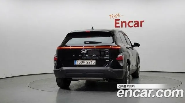 Hyundai Kona SX2 — Фото автомобиля 4