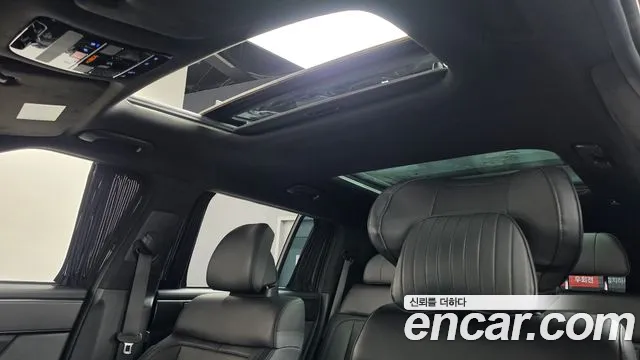 Hyundai Santafe Santa Fe (MX5) Бензин 2.5T 2WD — Фото автомобиля 9