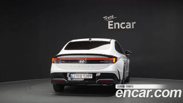 Hyundai Sonata Premium — Фото автомобиля 4