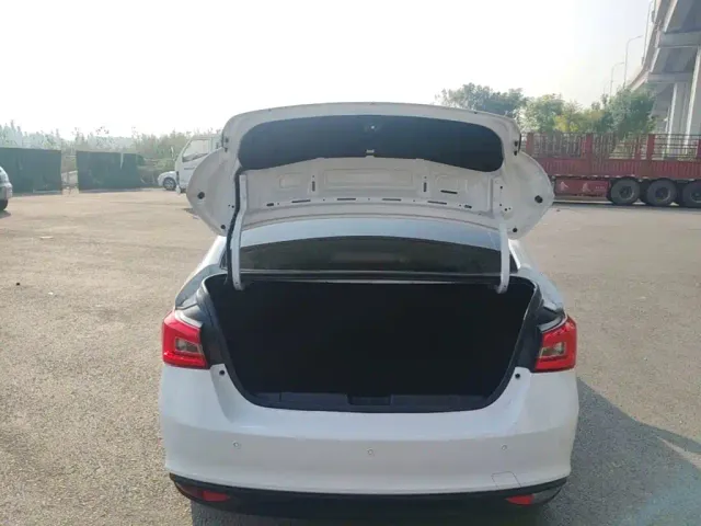 Chery Arrizo 5 — Фото автомобиля 18