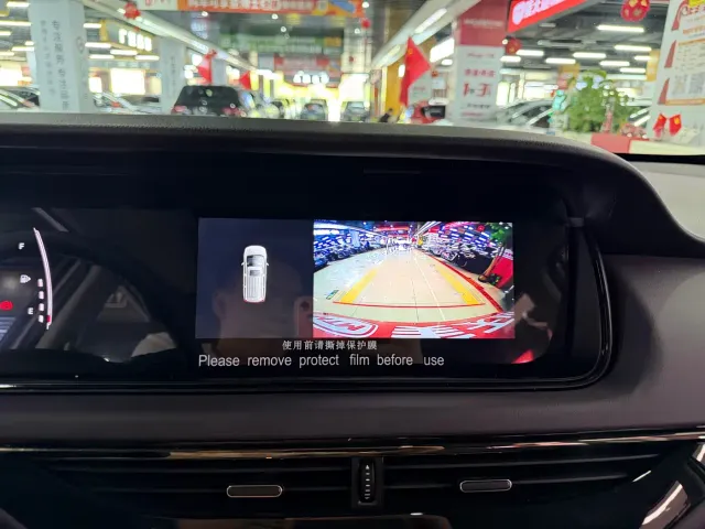 GAC Trumpchi M6 — Фото автомобиля 16