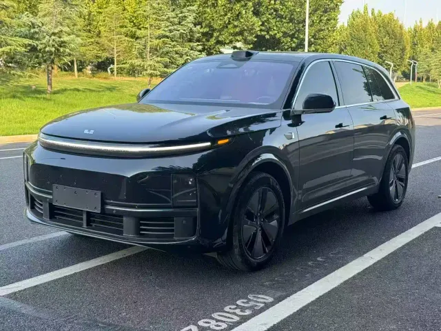 Фотография автомобиля — Li Auto L7