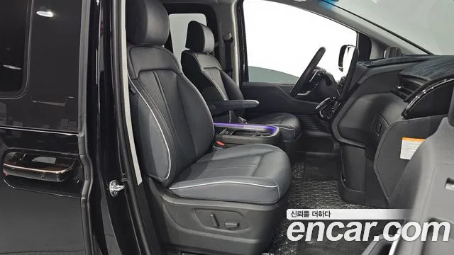 Hyundai Staria — Фото автомобиля 9