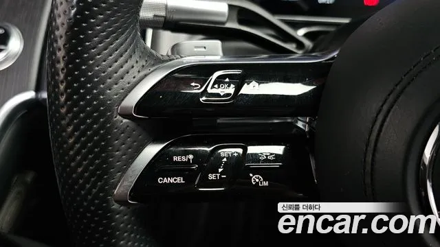 Mercedes-Benz S-Class — Фото автомобиля 28