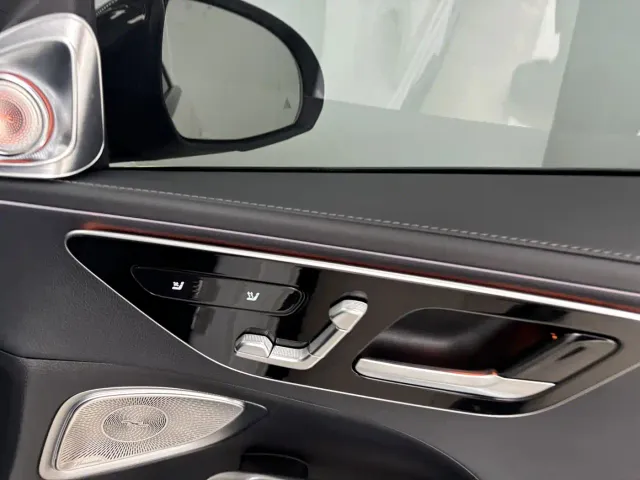 Mercedes-Benz C-Class — Фото автомобиля 26