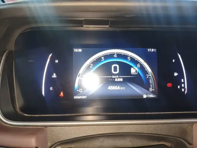 GAC Trumpchi M6 — Фото автомобиля 11