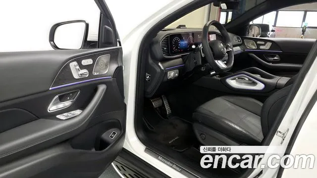 Mercedes-Benz GLE-Class — Фото автомобиля 10