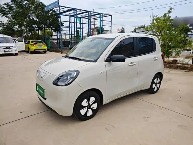Фотография автомобиля — Wuling Hongguang Mini EV