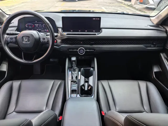Honda Accord — Фото автомобиля 8