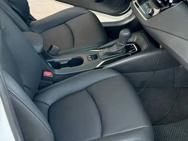 Toyota Corolla — Фото автомобиля 4