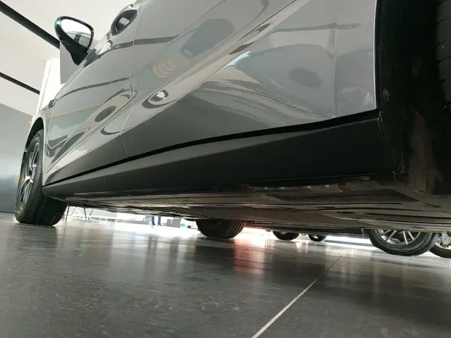 BYD Qin L — Фото автомобиля 20