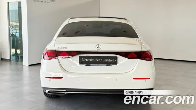 Mercedes-Benz E-Class W214 — Фото автомобиля 7