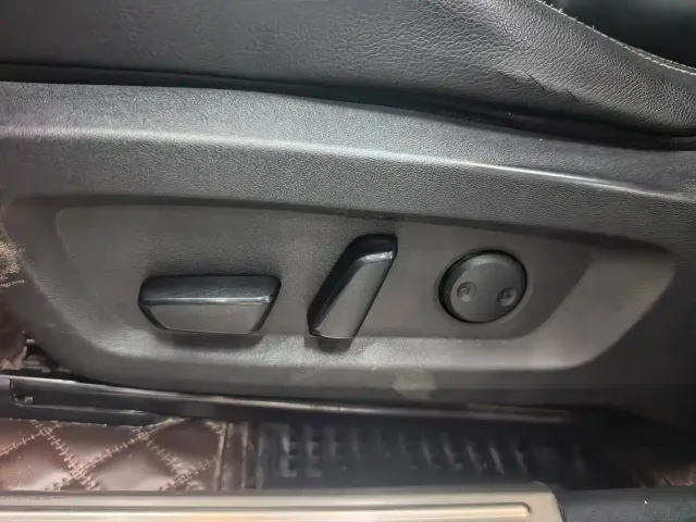 Nissan X-Trail — Фото автомобиля 9