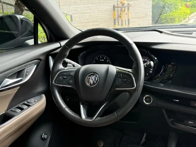 Buick Envision Plus — Фото автомобиля 17