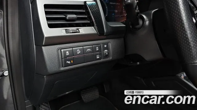 KG_Mobility_Ssangyong Rexton Новый Rexton Sport Дизель 2.2 4WD — Фото автомобиля 18