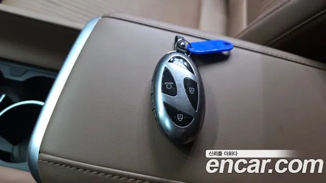 Hyundai Grandeur — Фото автомобиля 28