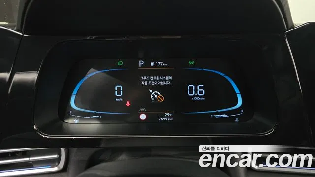 Hyundai Avante CN7 — Фото автомобиля 8