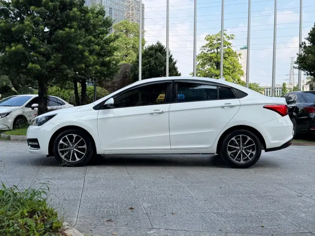 Chery Arrizo 5 — Фото автомобиля 4