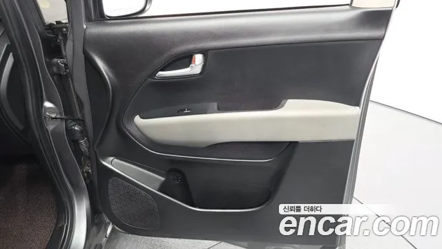 Kia RAY Новый Kia Ray Prestige — Фото автомобиля 22