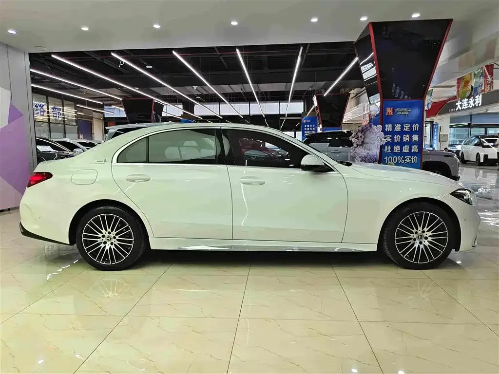Mercedes-Benz Mercedes-Benz C-Class 2023 C 200 L Sport — Фото автомобиля 6