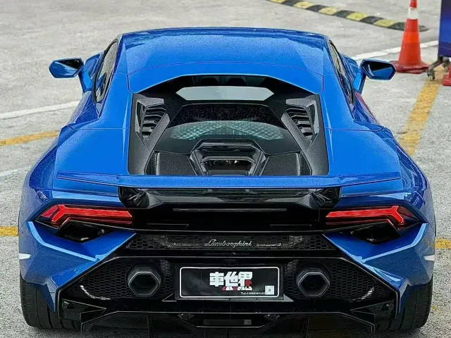 Lamborghini Huracan — Фото автомобиля 4