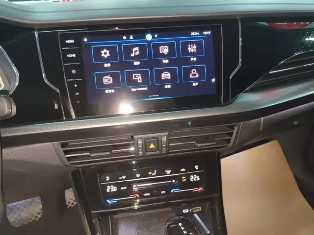 Volkswagen Passat — Фото автомобиля 12