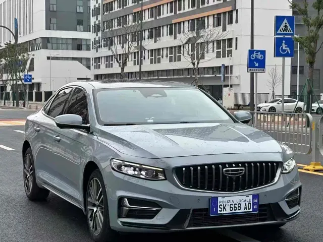 Geely Xingrui — Фото автомобиля 3