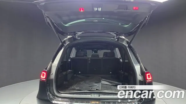 Mercedes-Benz GLS-Class — Фото автомобиля 18
