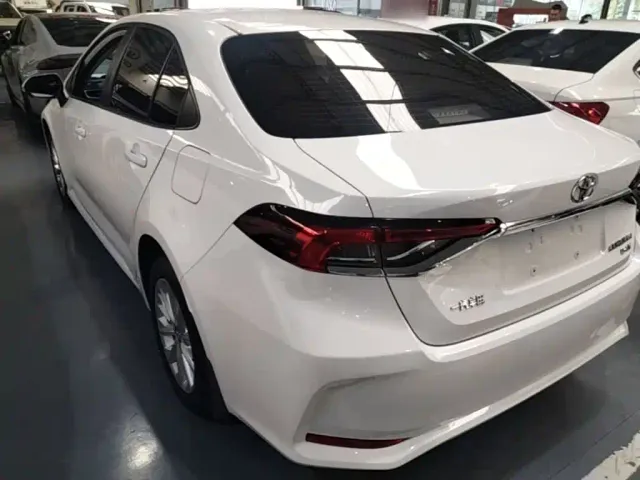 Toyota Corolla — Фото автомобиля 4