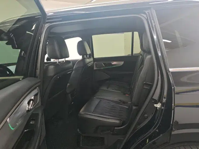 GAC Trumpchi GS8 — Фото автомобиля 11